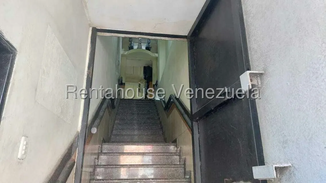 Local Comercial en Venta en Catia, Distrito Metropolitano - 25