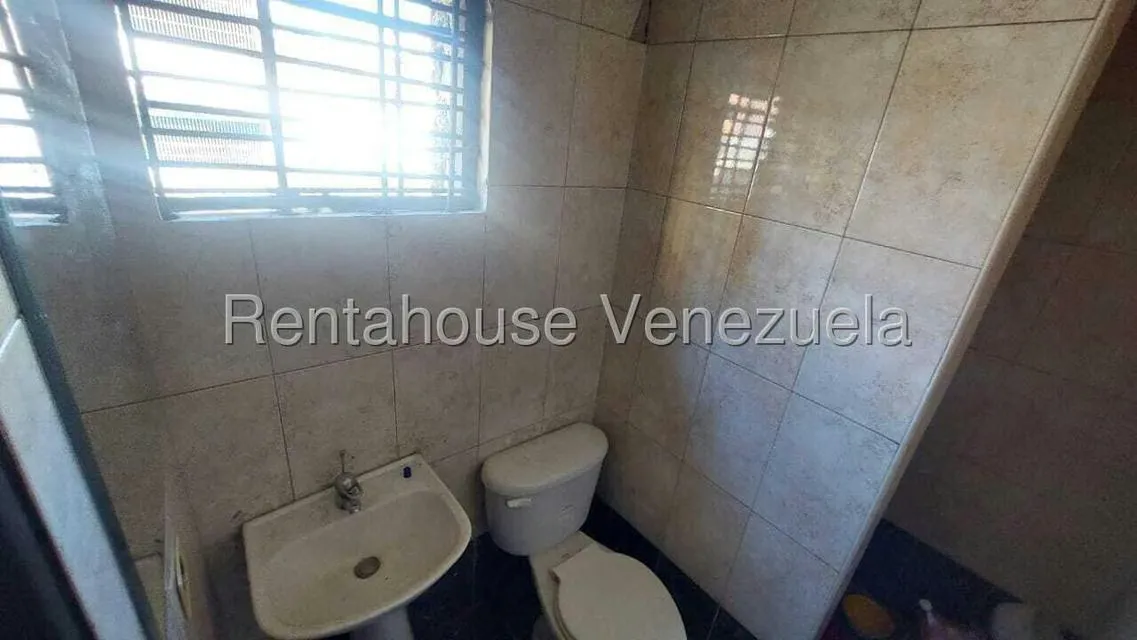 Local Comercial en Venta en Catia, Distrito Metropolitano - 27