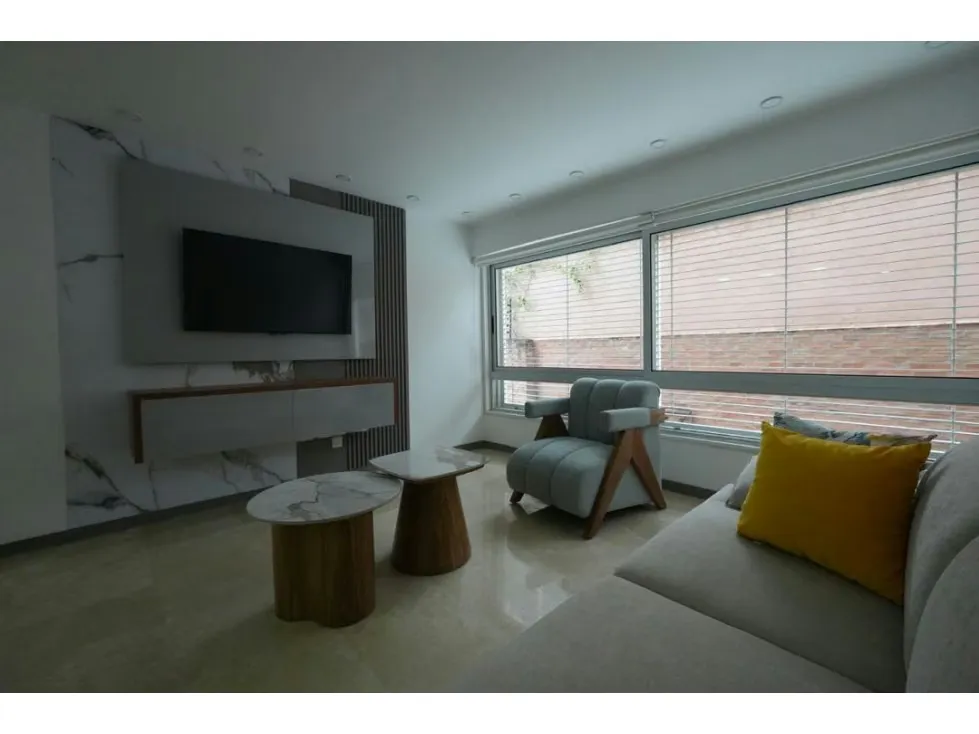En Alquiler Apartamento de 86 m² Los Naranjos Las Mercedes 2H+ 2B+ 2pe - 3