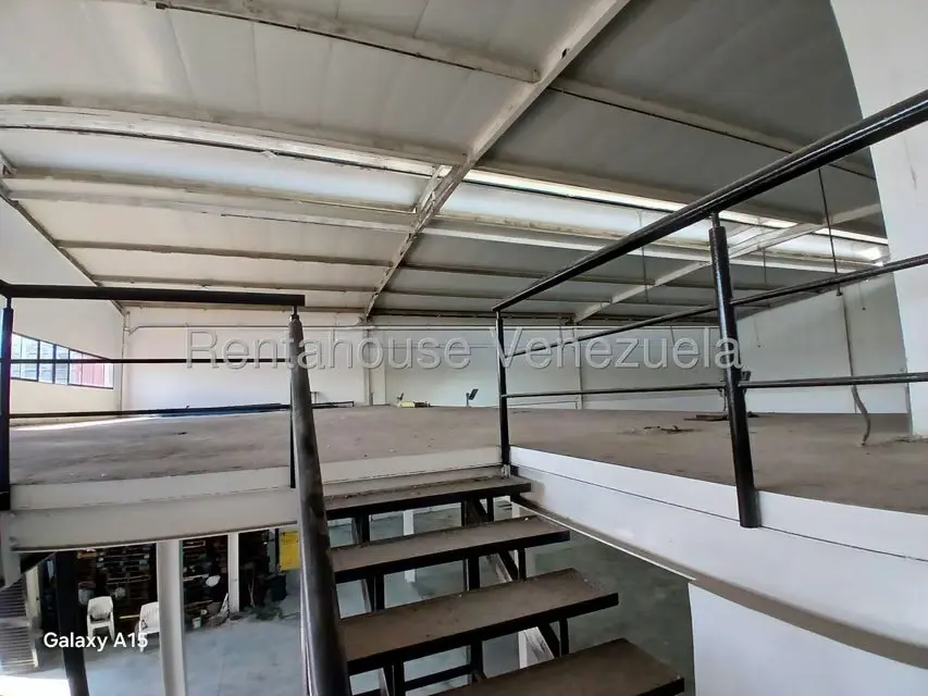 Galpon - Deposito en Venta en Zona Industrial 1, Lara - 24