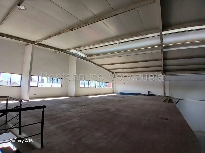 Galpon - Deposito en Venta en Zona Industrial 1, Lara - 28