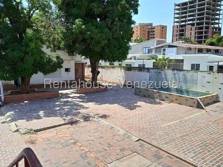 Casa (1 Nivel) en Alquiler en Paraiso, Zulia - 21