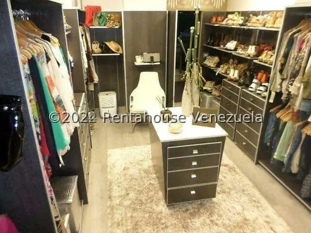 Apartamento (Penthouse) en Venta en Los Naranjos del Cafetal, Distrito Metropolitano - 16