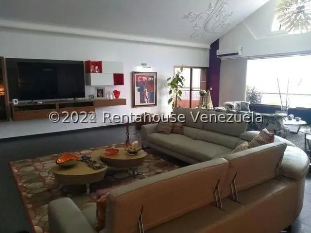 Apartamento (Penthouse) en Venta en Los Naranjos del Cafetal, Distrito Metropolitano - 3