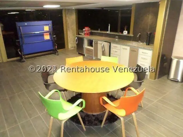 Apartamento (Penthouse) en Venta en Los Naranjos del Cafetal, Distrito Metropolitano - 37