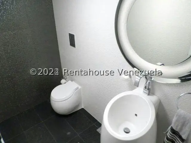 Apartamento (Penthouse) en Venta en Los Naranjos del Cafetal, Distrito Metropolitano - 38