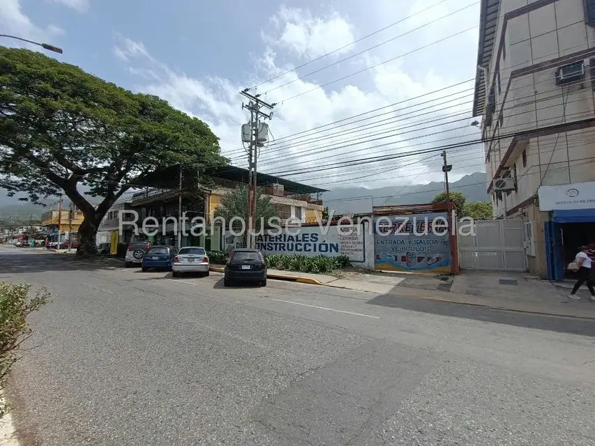 Terreno (Comercial) en Venta en El Limon, Aragua