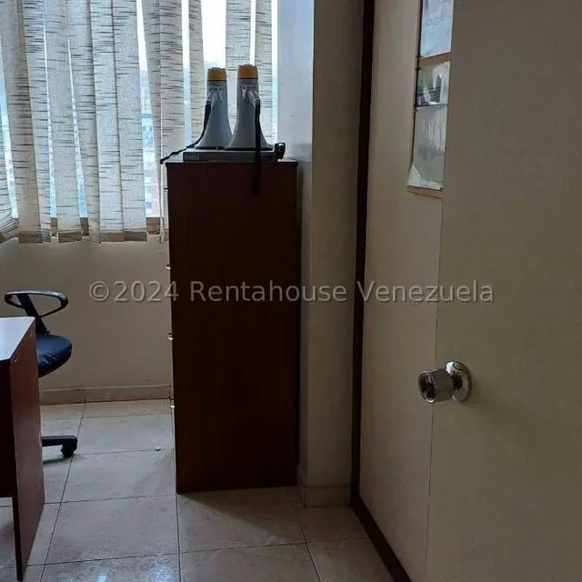 Oficina en Venta en La Campiña, Distrito Metropolitano - 7