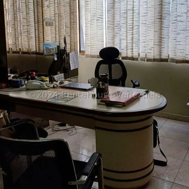 Oficina en Venta en La Campiña, Distrito Metropolitano - 8