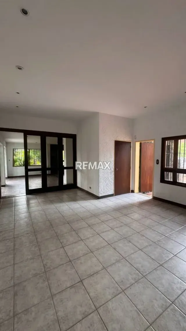 Complejo Residencial CHARALLAVITO BARUTA - 12