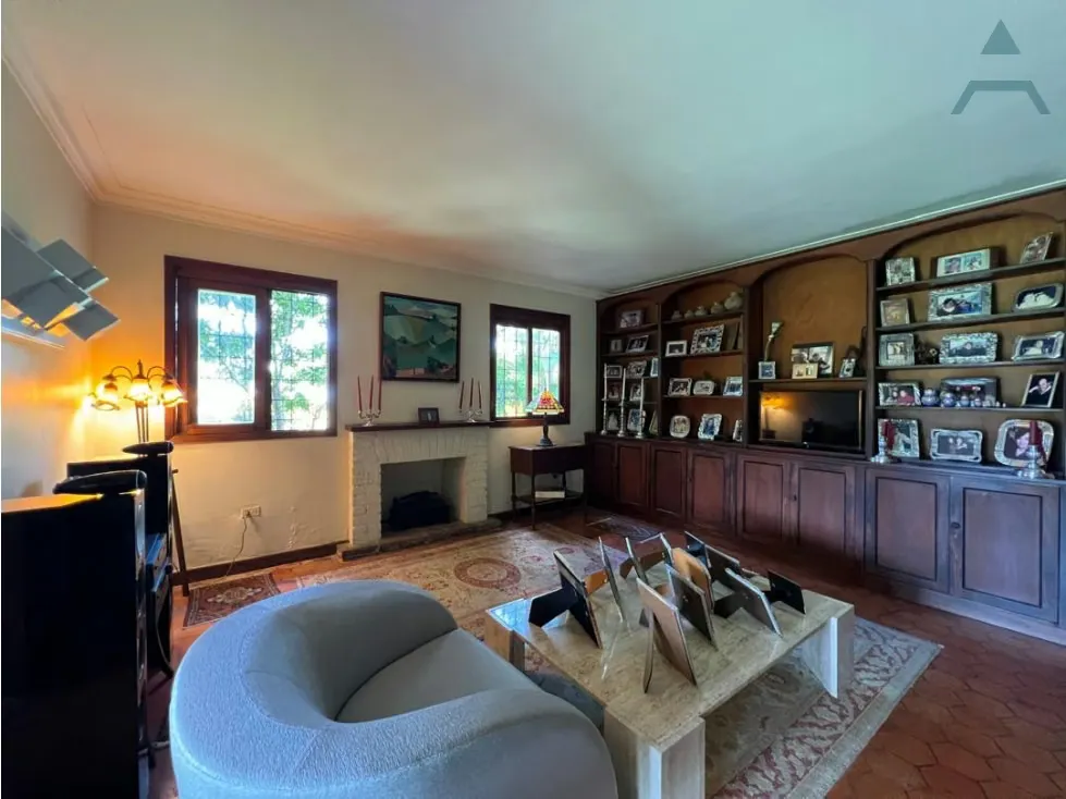 Se vende casa 813m² 3h/4b/4p Lomas del Mirador - 12