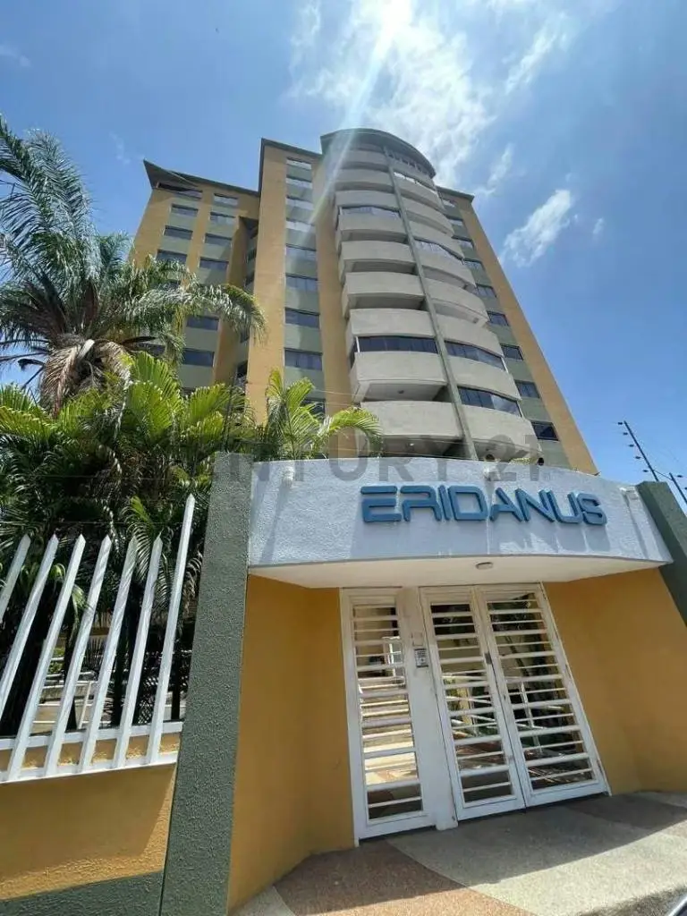 Venta Apartamento en Residencias Eridanus, Lecheria