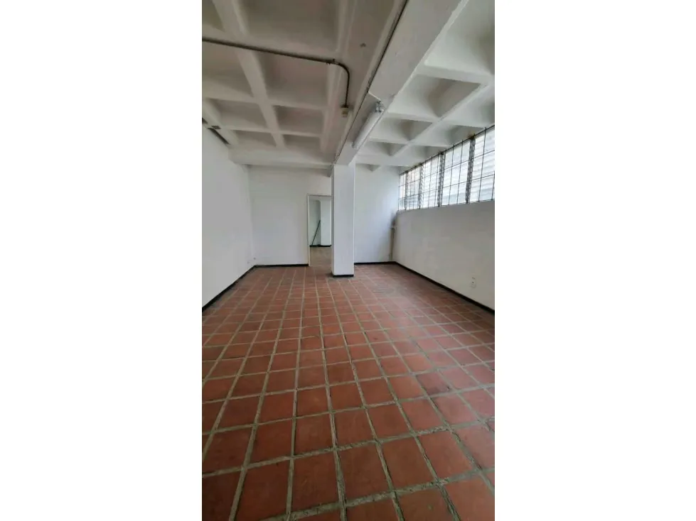 Alquilo local 300m2 El Llanito 2768 - 8