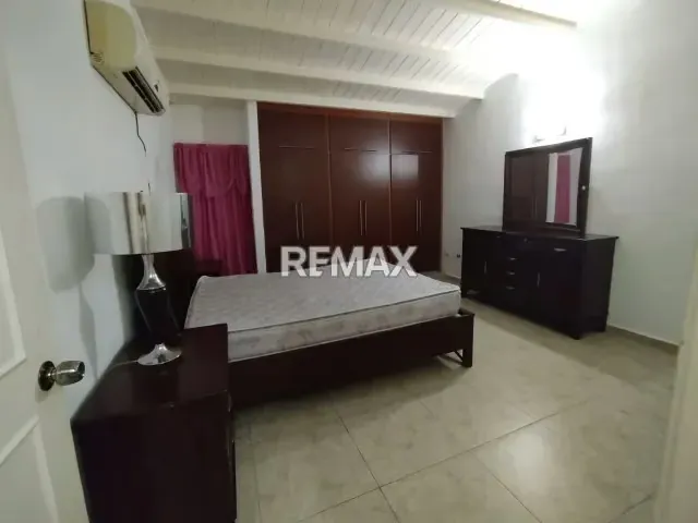 AMPLIA CASA EN ALQUILER EN TERRAZAS DEL NORTE, TOTALMENTE AMUEBLADA Y LISTA PARA HABITAR. - 10