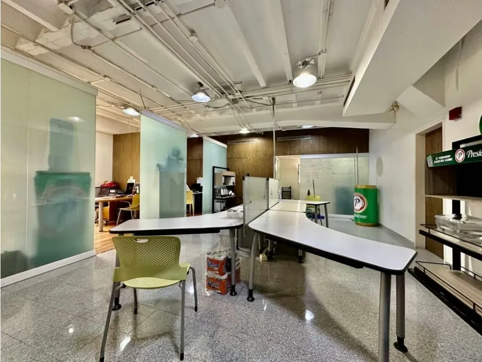 Se vende oficina 228m2 5espacios/1B El Rosal - 3