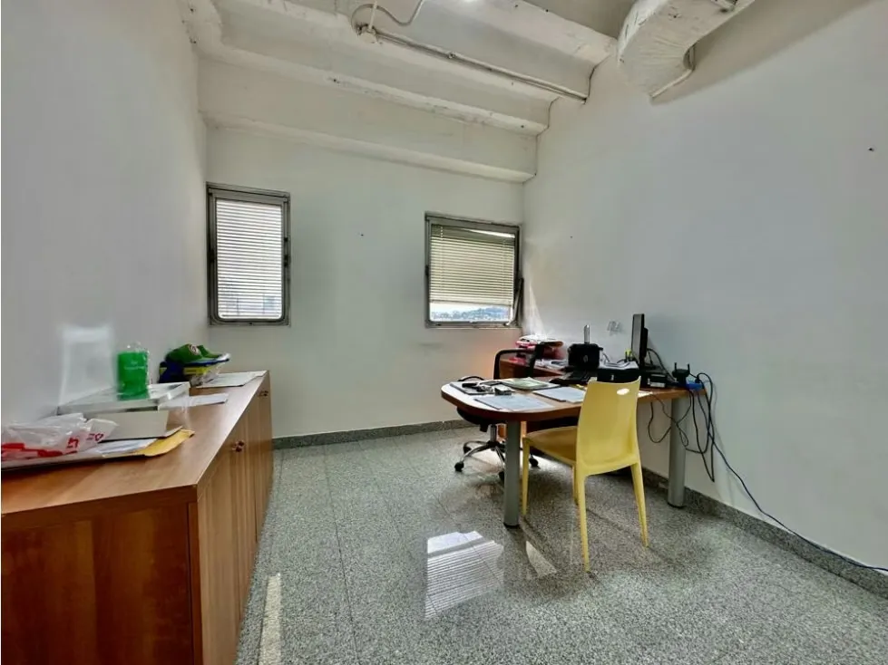 Se vende oficina 228m2 5espacios/1B El Rosal - 8