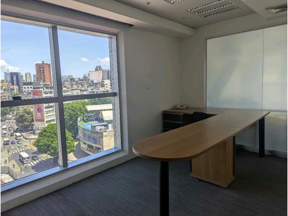 Vendo oficina actualizada 156m2 El Rosal 3436 - 50
