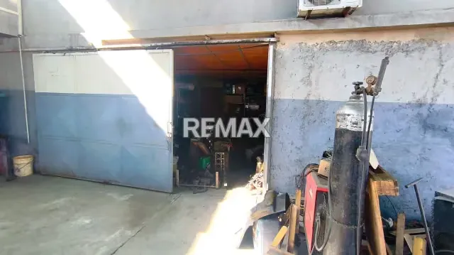 Terreno Industrial y Centro de Operaciones para Carga Pesada - 18