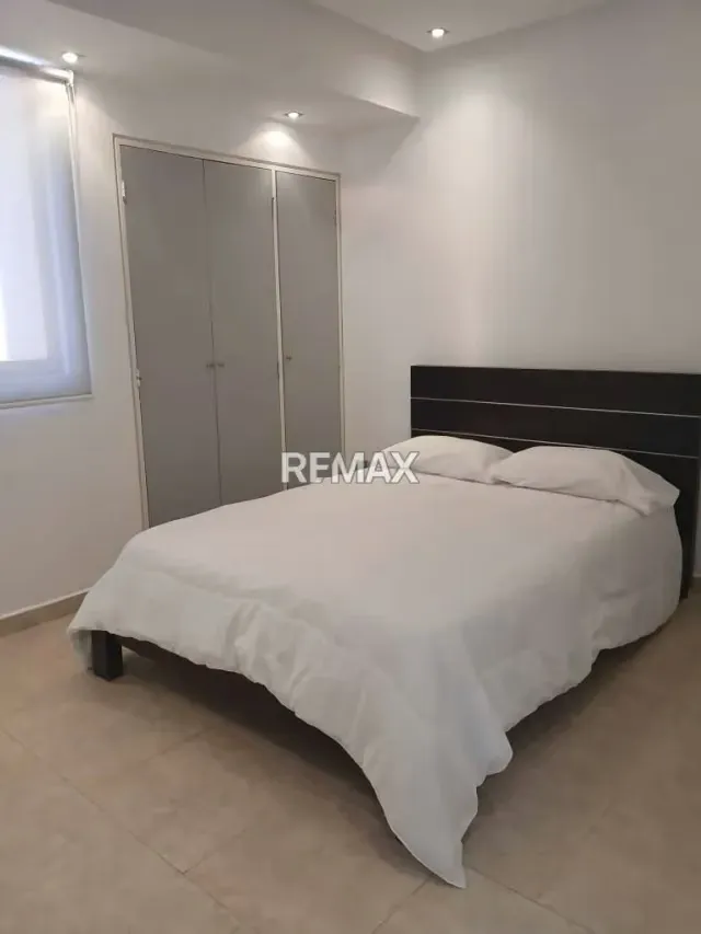 APARTAMENTO EN ALQUILER RES MERLOT 80 mts2 PLANTA 50% - 8