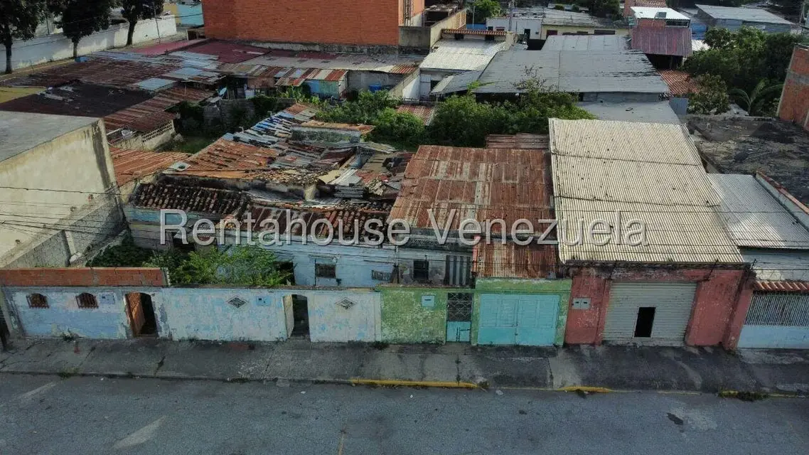 Terreno (Comercial) en Venta en Centro, Lara - 22