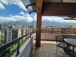 Vista 44