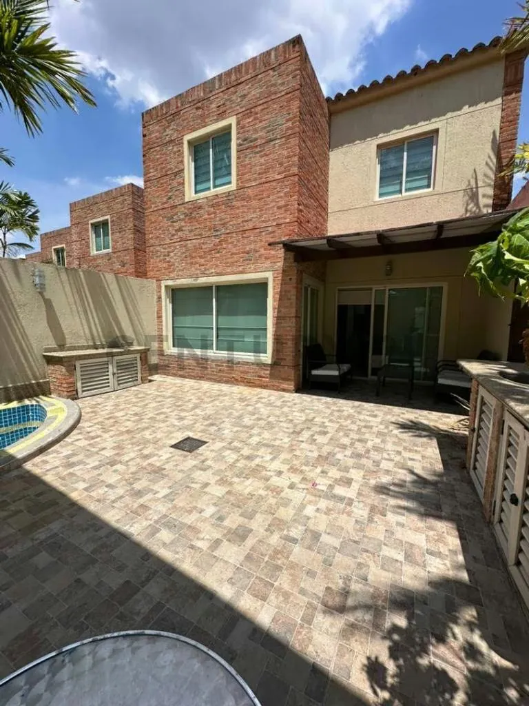 Alquiler de Townhouse - 2