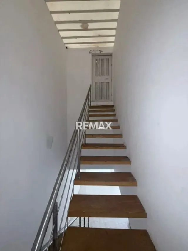 TOWN HOUSE COMERCIAL EN ALQUILER - 19