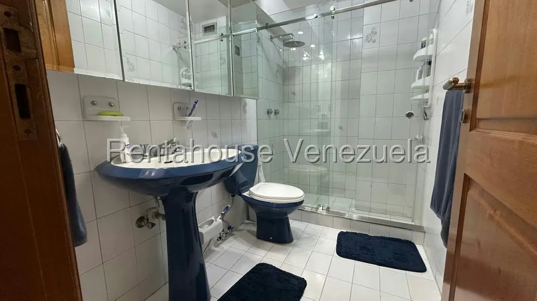 Apartamento (1 Nivel) en Venta en El Paraiso, Distrito Metropolitano - 24