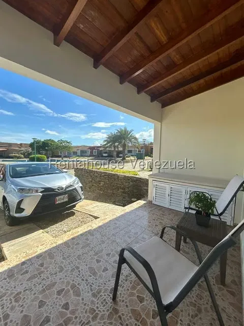 Casa (Casas de Playa) en Venta en Sector San Lorenzo, Nueva Esparta - 11