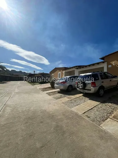 Casa (Casas de Playa) en Venta en Sector San Lorenzo, Nueva Esparta - 2