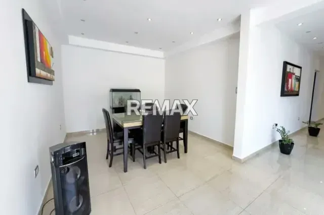EN VENTA IMPONENTE CASA DE DOS NIVELES, MODERNA CON PISCINA, URB. COSTA AZUL, ISLA DE MARGARITA. - 5