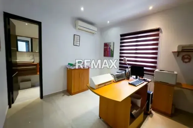 EN VENTA IMPONENTE CASA DE DOS NIVELES, MODERNA CON PISCINA, URB. COSTA AZUL, ISLA DE MARGARITA. - 9