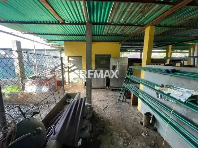 Granja Caballeriza en venta - 2