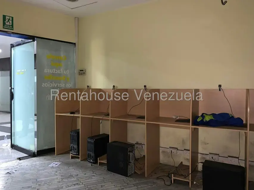 Local Comercial en Alquiler en El Rosal, Distrito Metropolitano - 5