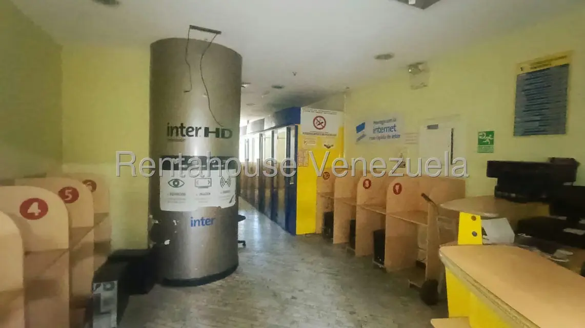 Local Comercial en Alquiler en El Rosal, Distrito Metropolitano - 6