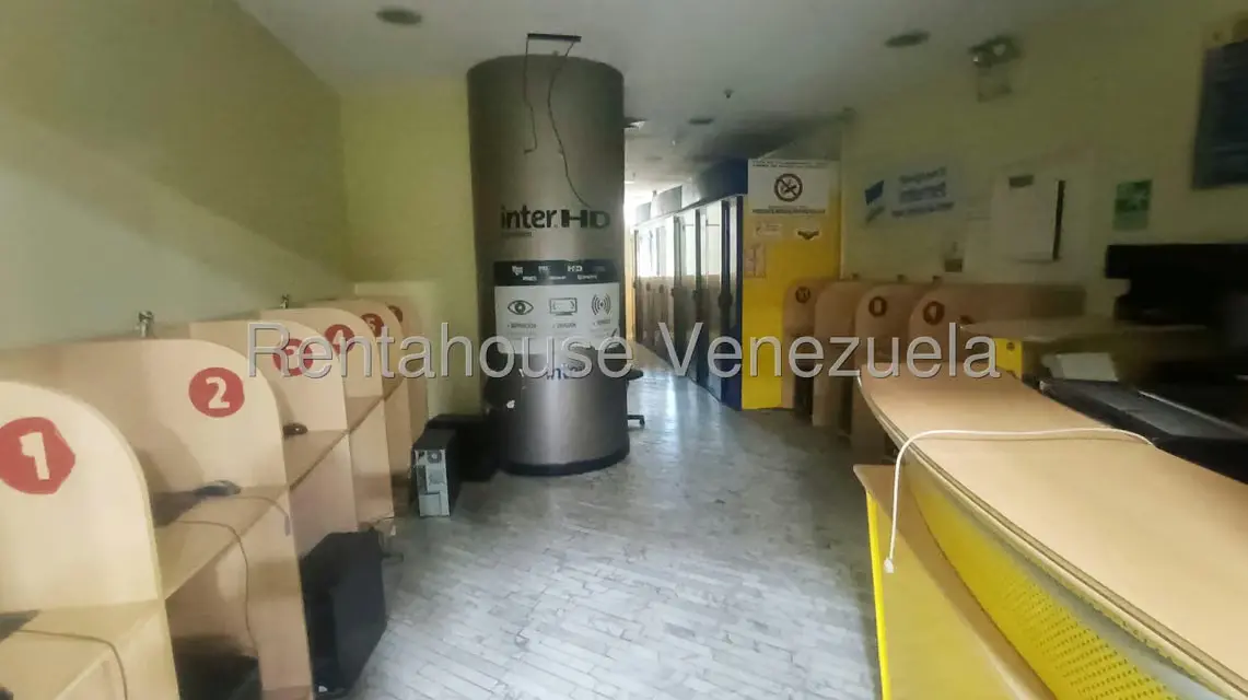 Local Comercial en Alquiler en El Rosal, Distrito Metropolitano - 7