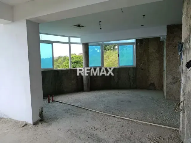 Casa Obra Gris en Venta, Urb. Parque El Retiro - 7