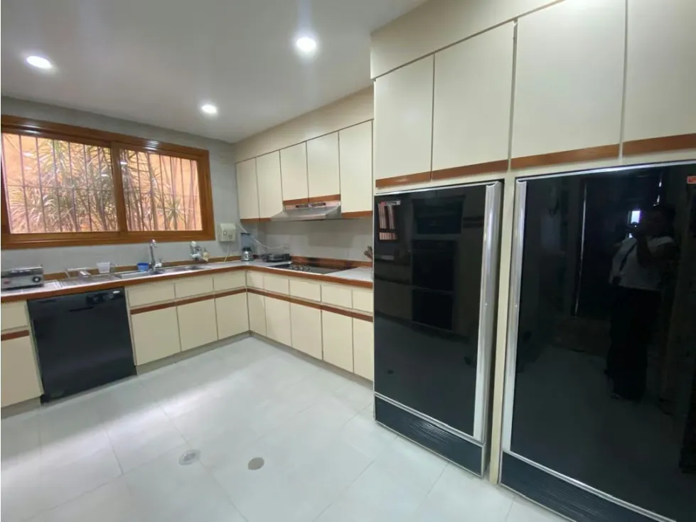 Se vende casa 1300m² 4h+2s/3b+s/4p Alto Hatillo - 11