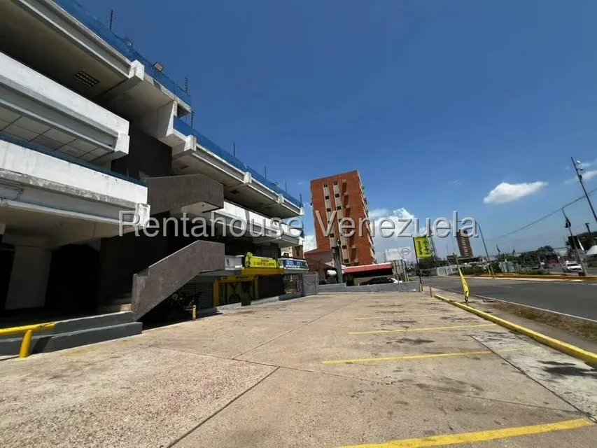 Local Comercial en Alquiler en Paraiso, Zulia - 15