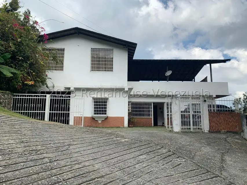 Casa (1 Nivel) en Venta en Carmona, Trujillo