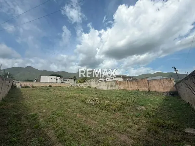 Terreno, Urbanización El Castaño - 3