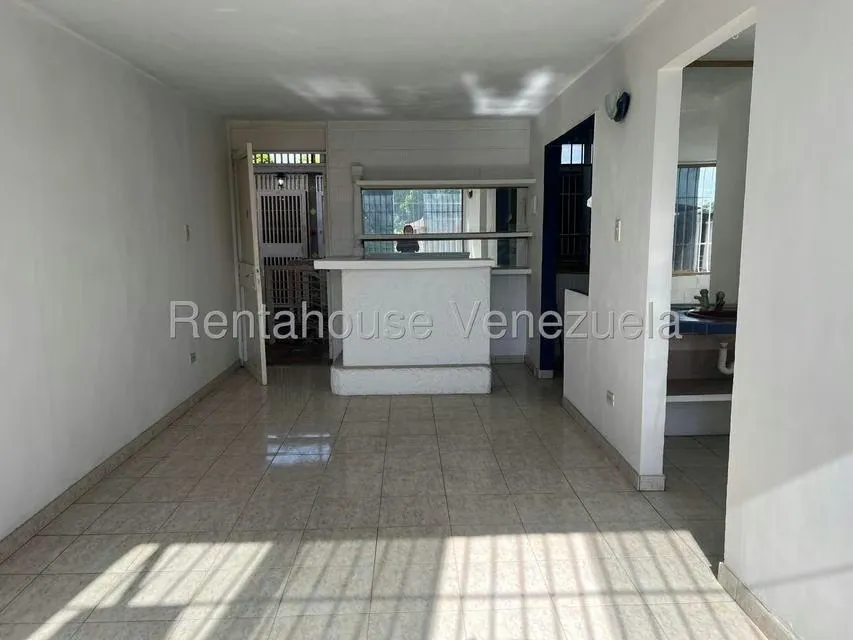 Apartamento (1 Nivel) en Venta en El Castillejo, Miranda - 3