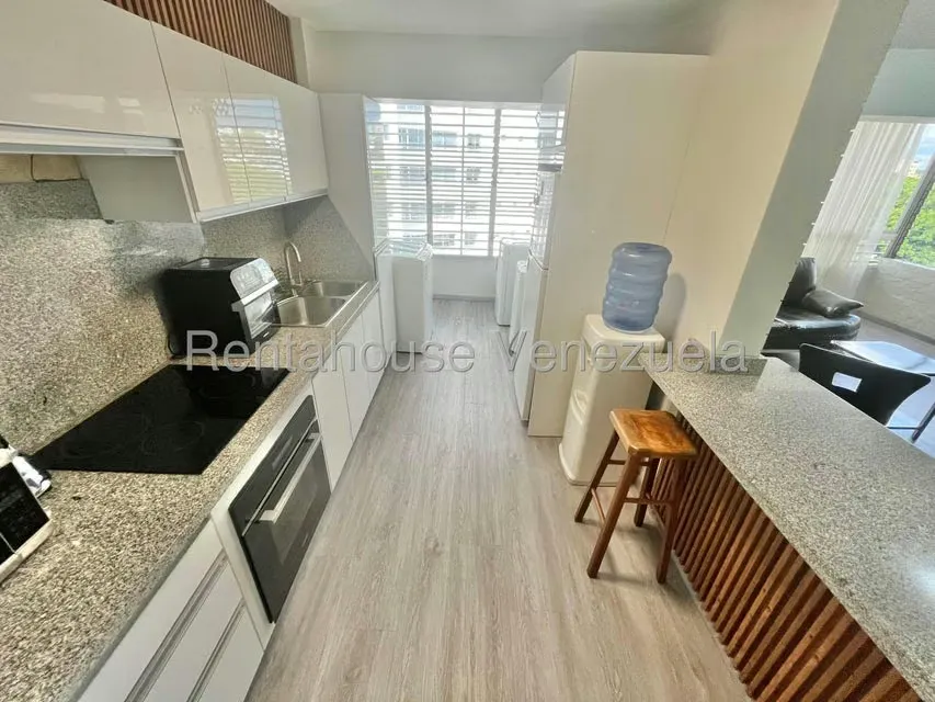 Apartamento (1 Nivel) en Venta en La Florida, Distrito Metropolitano - 14