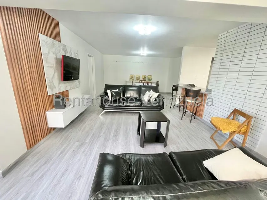 Apartamento (1 Nivel) en Venta en La Florida, Distrito Metropolitano - 6