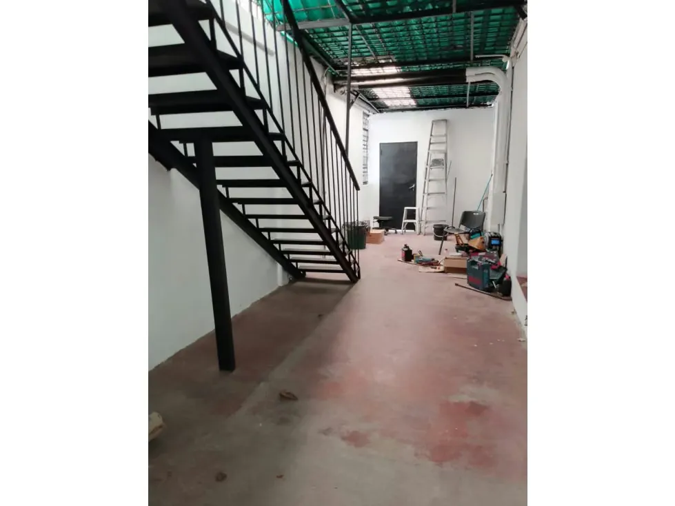 San Bernardino Av Panteón VENDO casa comercial 700m2 (mogo) - 26