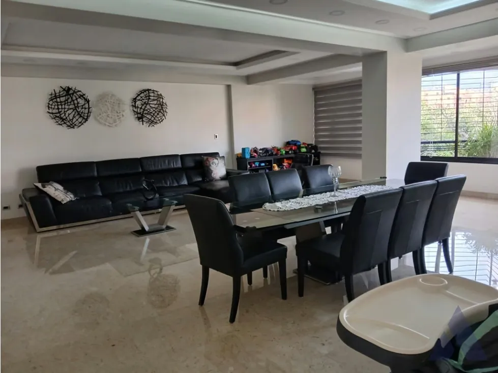 Vendo APTO 280m2, 4H/5B/4E,MALETERO URB Campo Alegre 7746