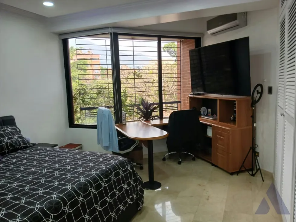 Vendo APTO 280m2, 4H/5B/4E,MALETERO URB Campo Alegre 7746 - 13