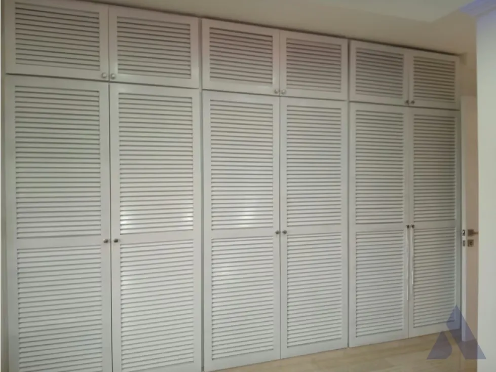Vendo APTO 280m2, 4H/5B/4E,MALETERO URB Campo Alegre 7746 - 27