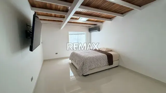 Apartamento de Lujo en Alquiler, Las Mercedes. - 11