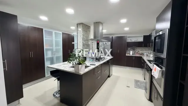 Apartamento de Lujo en Alquiler, Las Mercedes. - 3